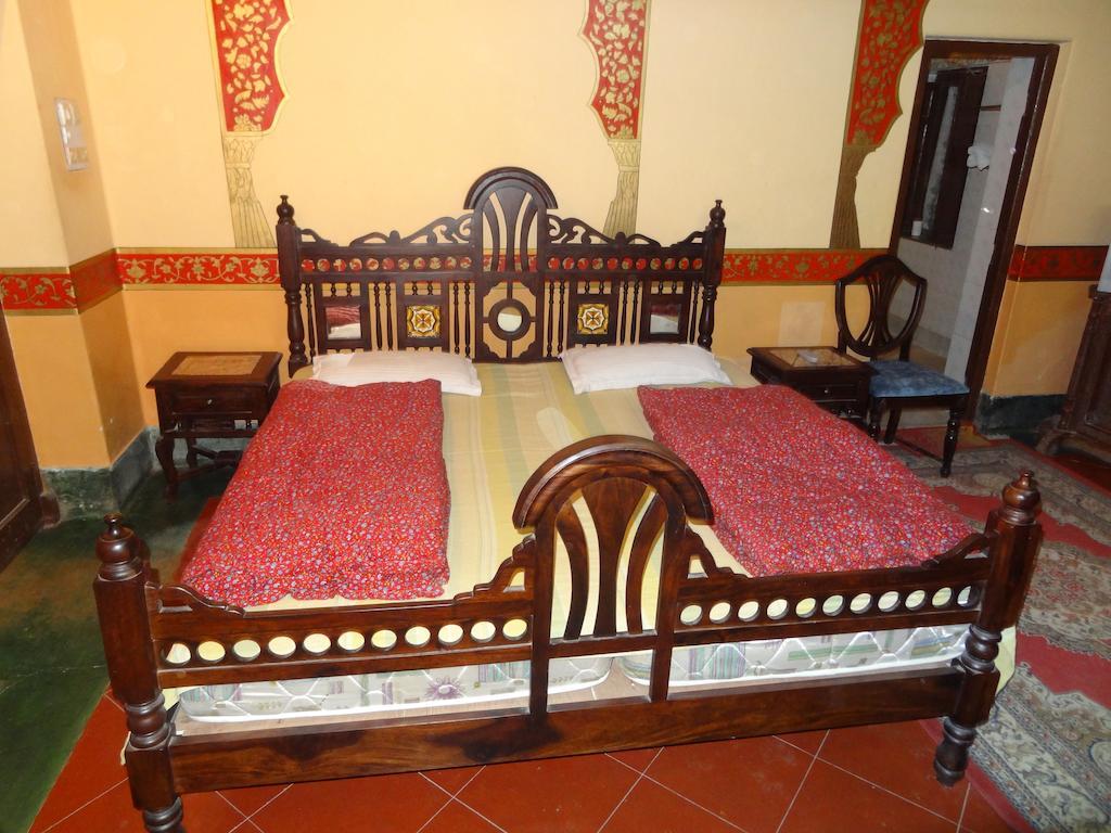 Chandra Niwas Guest House Bikánér Szoba fotó